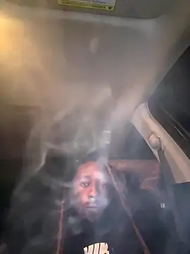 Snapshot of Scattyboo chatting on November 26, 7:31 am Scattyboo online show from November 26, 7:31 am