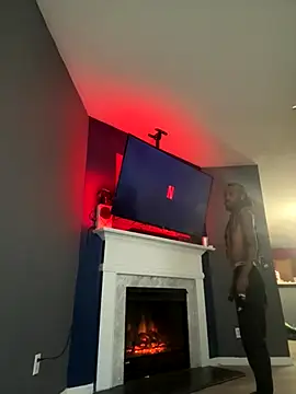 Snapshot of Scattyboo chatting on December 4, 12:58 pm Scattyboo online show from December 4, 12:58 pm