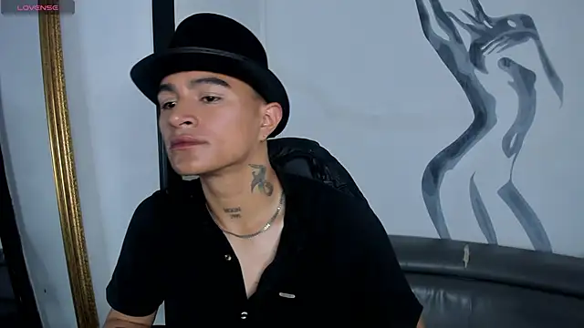 Snapshot of LiamDeep chatting on September 26, 3:38 pm LiamDeep online show from September 26, 3:38 pm