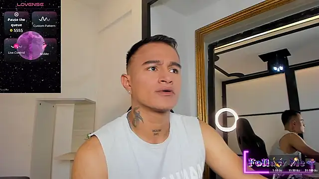 Snapshot of LiamDeep chatting on November 28, 7:27 pm LiamDeep online show from November 28, 7:27 pm