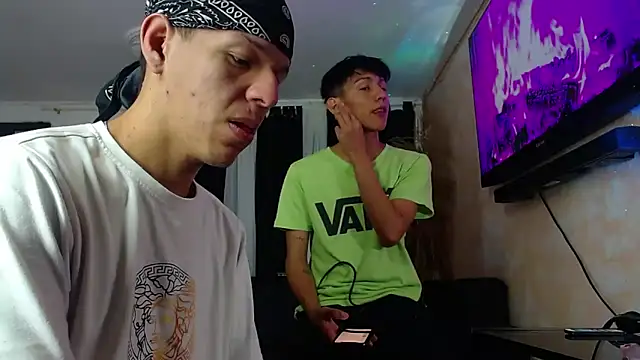 Snapshot of Marcus_and_Tony chatting on September 14, 3:38 am Marcus and Tony online show from September 14, 3:38 am