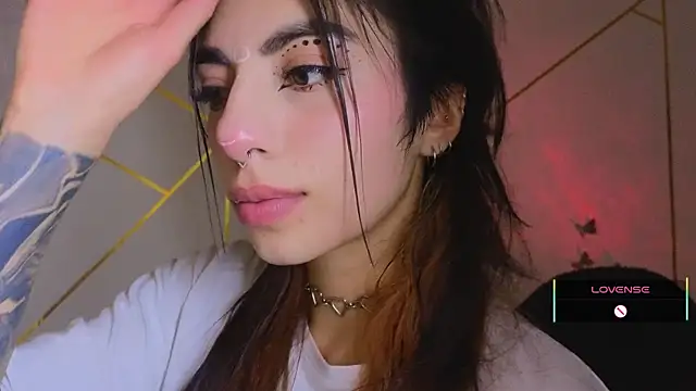 Snapshot of Hollyxx_ chatting on November 14, 3:49 am Hollyxx online show from November 14, 3:49 am