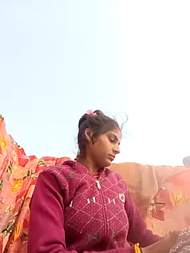 Snapshot of Jyoti_thakurr chatting on November 20, 2:45 am Jyoti thakurr online show from November 20, 2:45 am