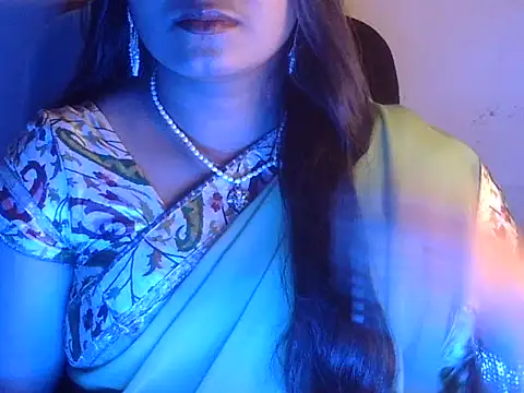 Aanya Hazel online show from September 26, 3:27 pm