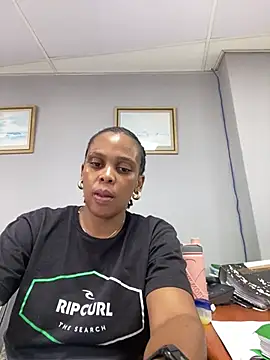 031bubbles online show from March 24, 6:29 am