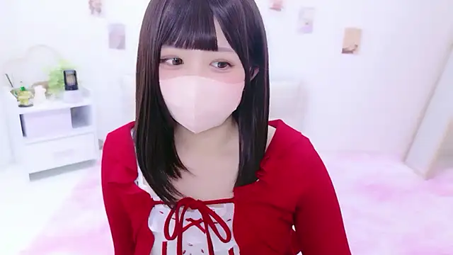 Hinata Sun online show from March 13, 1:07 pm