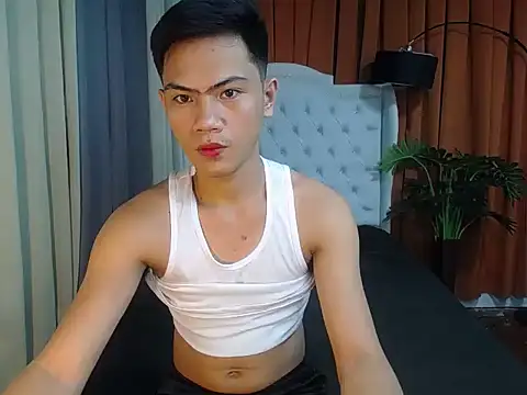 Snapshot of alex_cummer chatting on January 16, 5:22 am alex cummer online show from January 16, 5:22 am