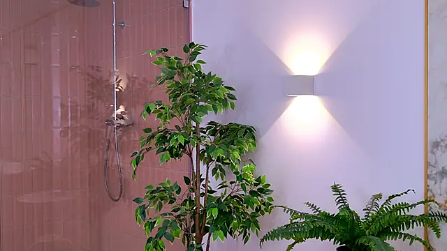 Snapshot of AmadaReine chatting on November 14, 3:55 pm AmadaReine online show from November 14, 3:55 pm