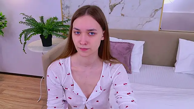 Snapshot of AmadaReine chatting on November 29, 4:10 pm AmadaReine online show from November 29, 4:10 pm