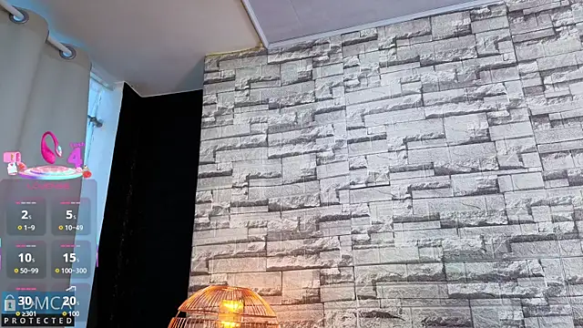 Kiara Zahiri   online show from November 27, 11:45 am