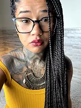 xbigpeach online show from February 5, 12:43 pm