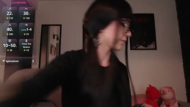 Snapshot of babedooll chatting on December 4, 2:43 am babedooll online show from December 4, 2:43 am