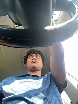 VRGUD0N19cm online show from April 3, 9:13 pm