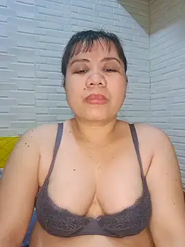 hotlyn45 online show from March 20, 9:19 pm