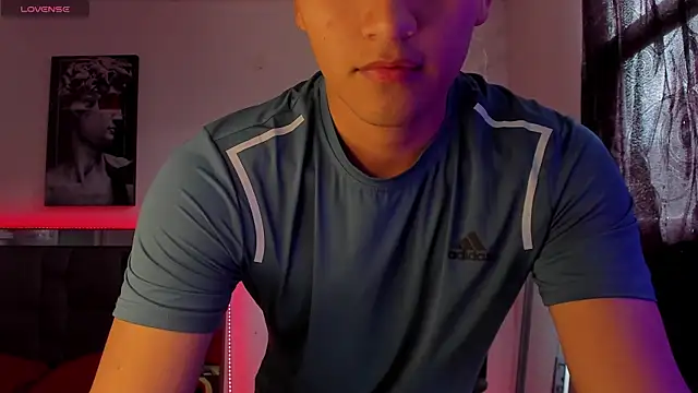 Snapshot of mateo-Esposito chatting on September 16, 7:04 pm mateo-Esposito online show from September 16, 7:04 pm