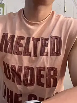 anhkiet huang online show from March 17, 11:41 pm