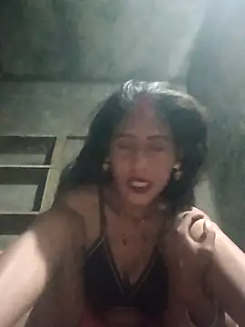 Hot Riya33A online show from October 14, 8:42 pm