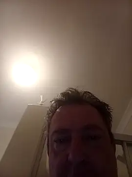 chris7706 online show from November 11, 4:45 am