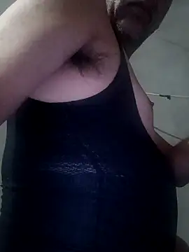 Snapshot of Elkato69 chatting on October 17, 4:42 pm Elkato69 online show from October 17, 4:42 pm