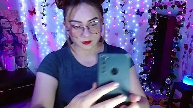 Snapshot of carol_20 chatting on November 30, 2:48 am carol 20 online show from November 30, 2:48 am