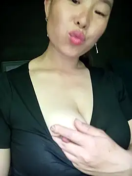 suki-lady online show from September 18, 4:58 am