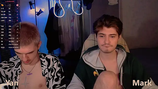 Snapshot of itsyanbb chatting on December 17, 4:07 am itsyanbb online show from December 17, 4:07 am