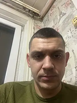 Snapshot of BogdanNegoda chatting on February 18, 4:03 pm BogdanNegoda online show from February 18, 4:03 pm