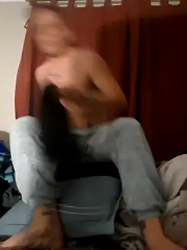 macmaddy8989 online show from November 30, 8:57 pm