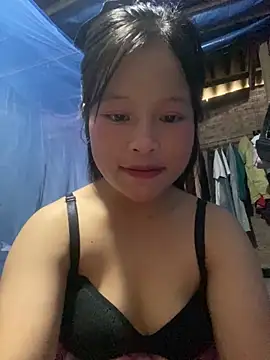 O o UwU o O online show from October 15, 1:50 am