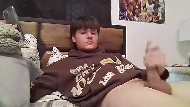 sexybigdick04 online show from April 6, 7:48 pm