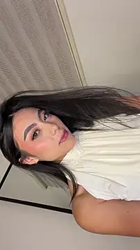 Snapshot of Tessa__Winslow chatting on March 28, 6:02 am Tessa Winslow online show from March 28, 6:02 am