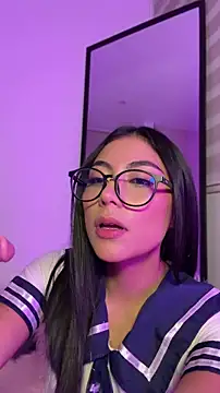 Snapshot of Tessa__Winslow chatting on May 6, 12:41 am Tessa Winslow online show from May 6, 12:41 am