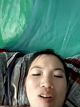 Snapshot of ngan-cute chatting on September 22, 4:14 am ngan-cute online show from September 22, 4:14 am