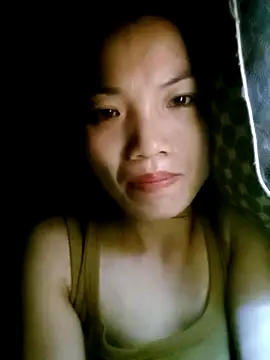 Snapshot of ngan-cute chatting on October 1, 6:36 pm ngan-cute online show from October 1, 6:36 pm