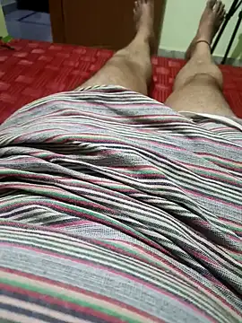 Snapshot of sakshi-44 chatting on October 10, 10:14 am sakshi-44 online show from October 10, 10:14 am