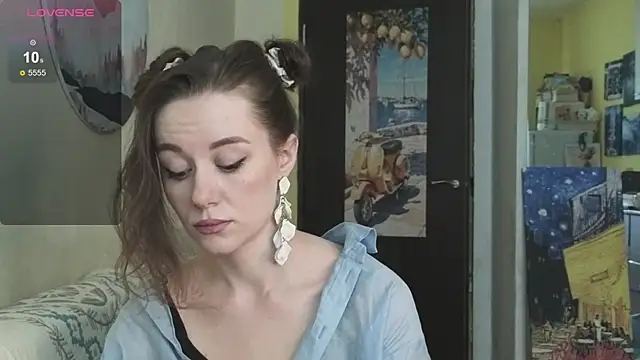 SkyHelen online show from April 15, 6:53 am