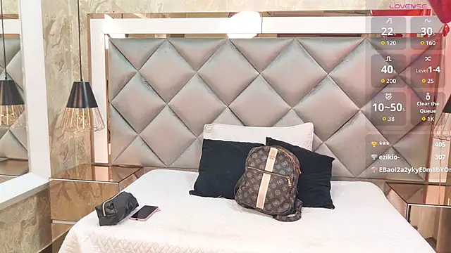 Snapshot of amy_greene chatting on September 13, 11:32 am amy greene online show from September 13, 11:32 am