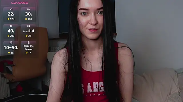 Snapshot of Veliora chatting on October 26, 4:24 pm Veliora online show from October 26, 4:24 pm