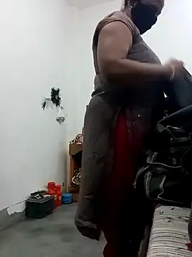 Snapshot of Rakhi_sawant143 chatting on October 29, 2:36 am Rakhi sawant143 online show from October 29, 2:36 am