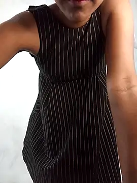 venuki ihalagamage online show from March 30, 5:30 am