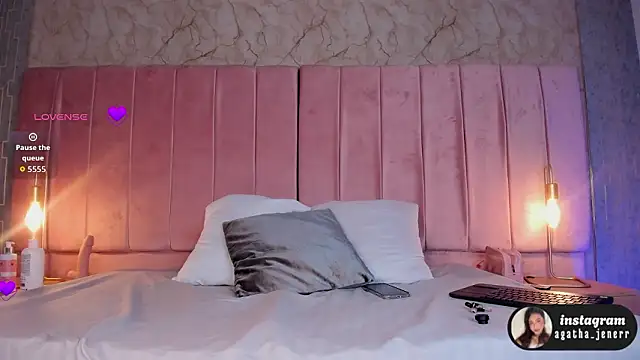 agatha jener online show from March 23, 11:25 am