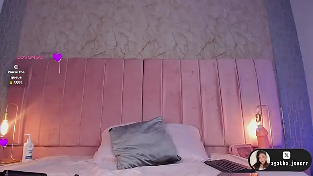 agatha jener online show from March 27, 11:32 am