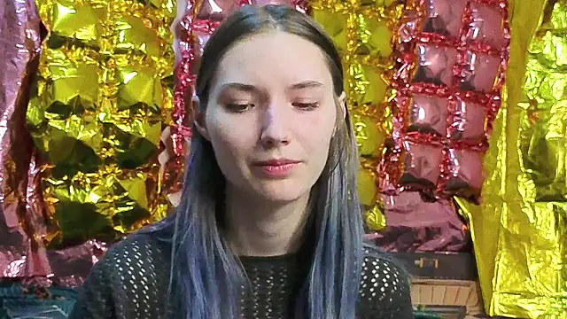  kikiclark   online show from April 5, 7:22 pm