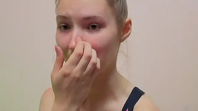  kikiclark   online show from July 9, 6:34 pm