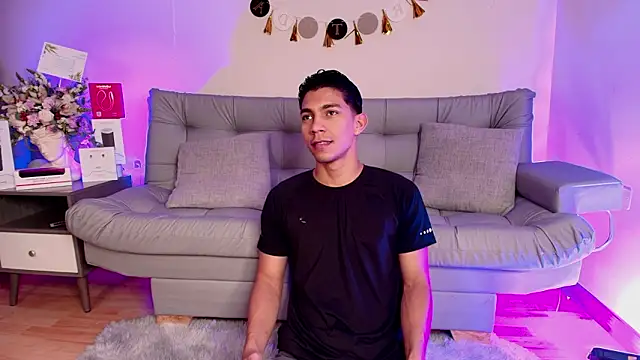 samucamx  online show from February 26, 12:31 am