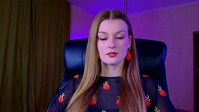 MysticVenus  online show from February 1, 3:21 pm