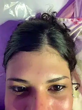 luluzinhax online show from December 19, 1:34 am