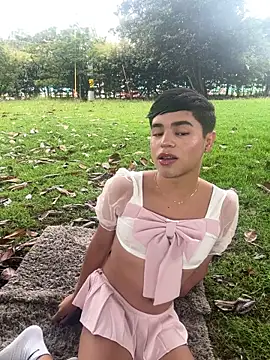 Snapshot of Matt_Swett chatting on October 6, 12:57 pm Matt Swett online show from October 6, 12:57 pm