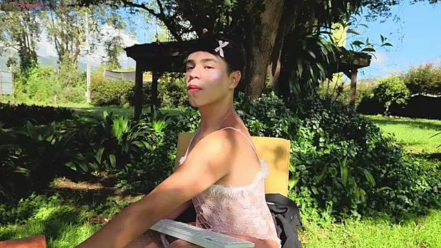 Snapshot of Matt_Swett chatting on October 9, 1:31 pm Matt Swett online show from October 9, 1:31 pm