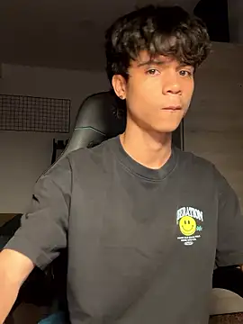 OopsAgain  online show from January 12, 11:10 pm